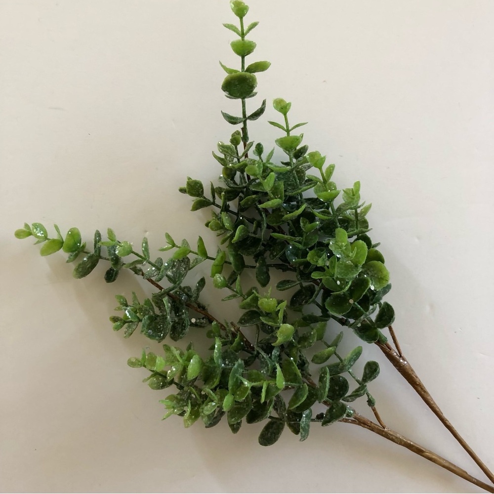 Glitter Boxwood Sprays